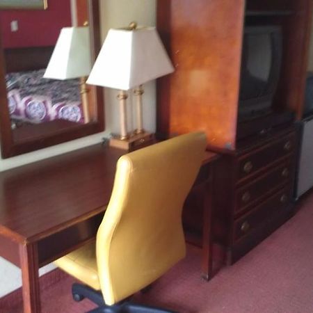 Atlanta Airport Hotel Forest Park Extérieur photo